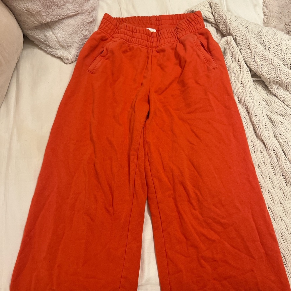 Aerie red sweatpants